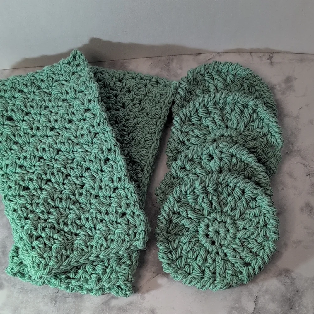 Mint Green Wash Cloth And Facial Scrubbies Set